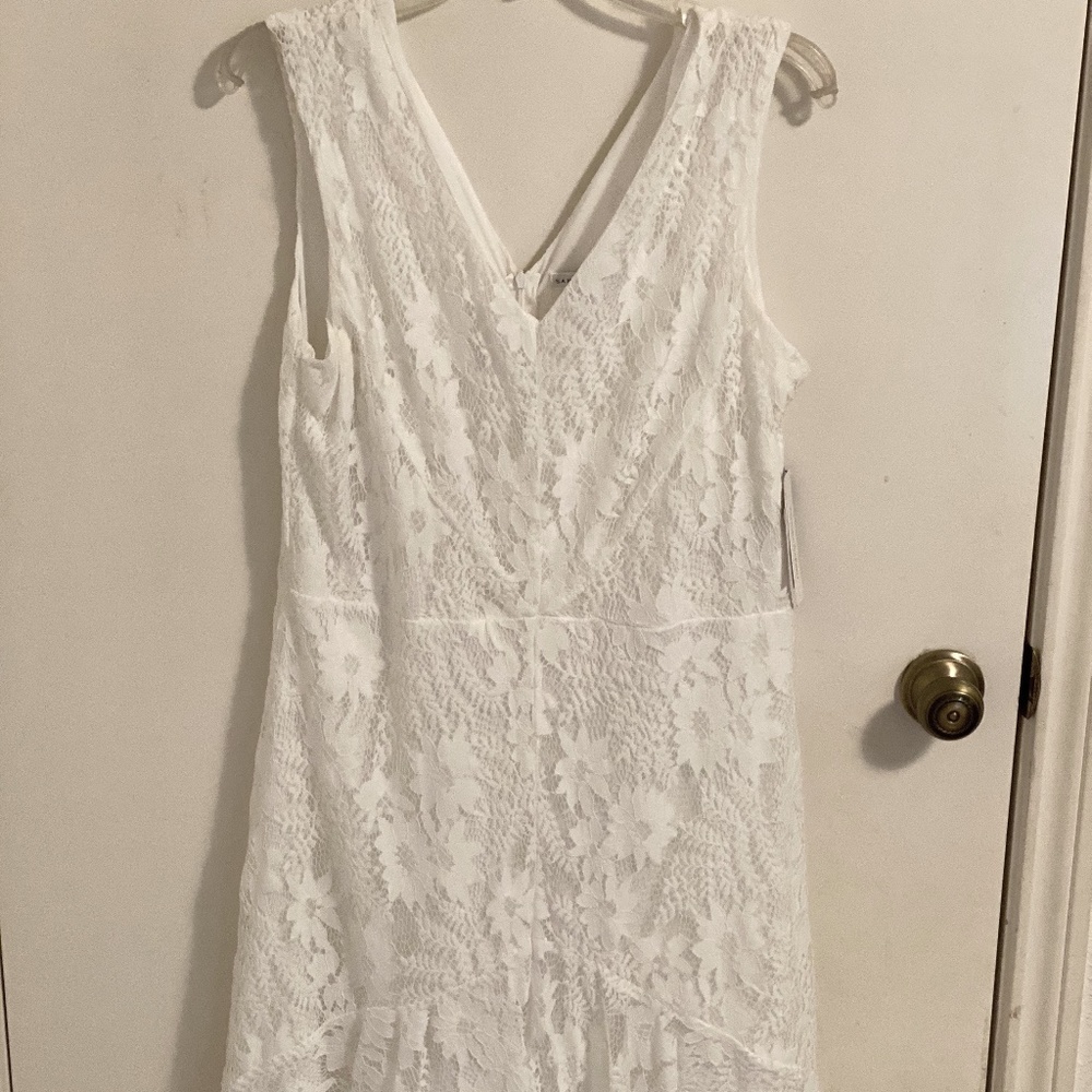White lace dress